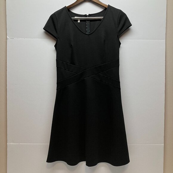Maurices Womens Black Short Sleeve Fit and Flare Knee Length V Neck Dress Size S - Picture 1 of 5